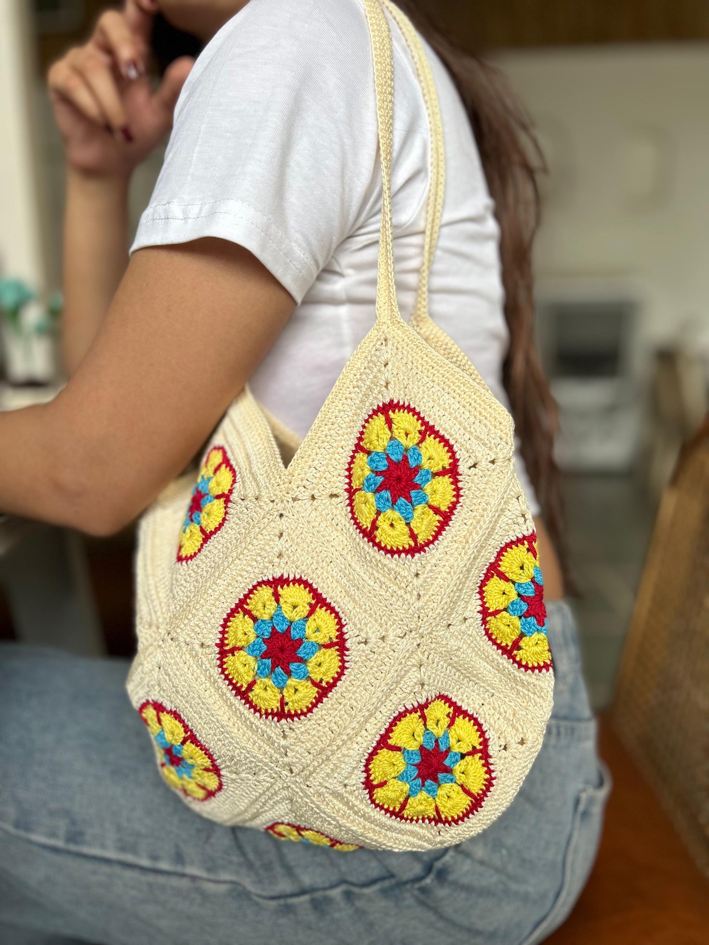 Handmade Off White Crochet Tote Bag with Sunflower Design