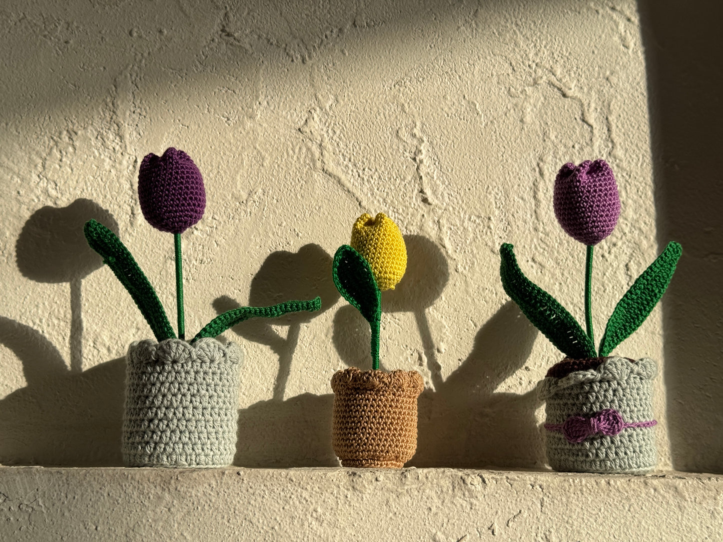 Tulip Flower Pot – Handmade Crochet ( Single )