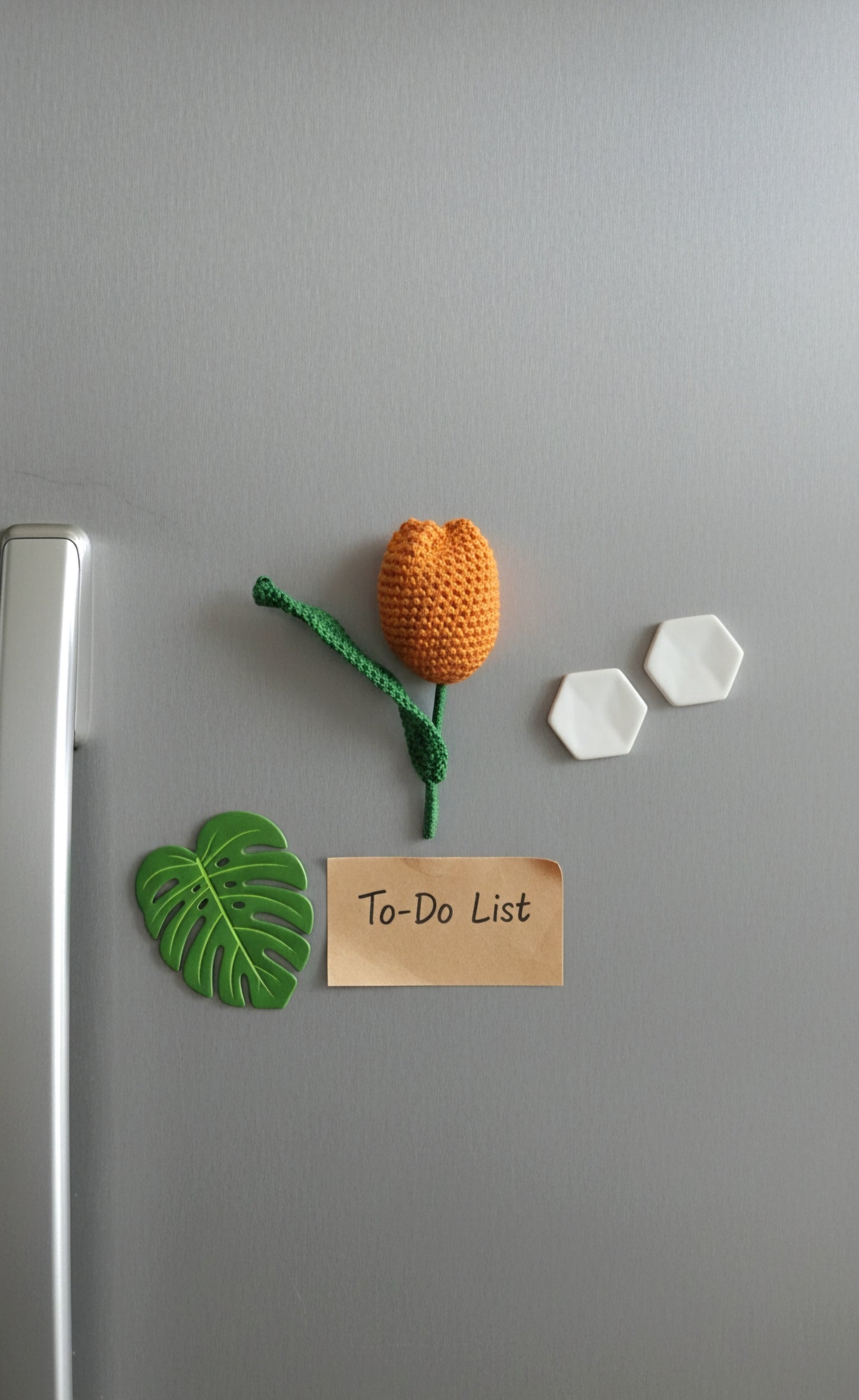 Crochet Tulip Fridge Magnet – Graceful Décor for Every Space 🌷
