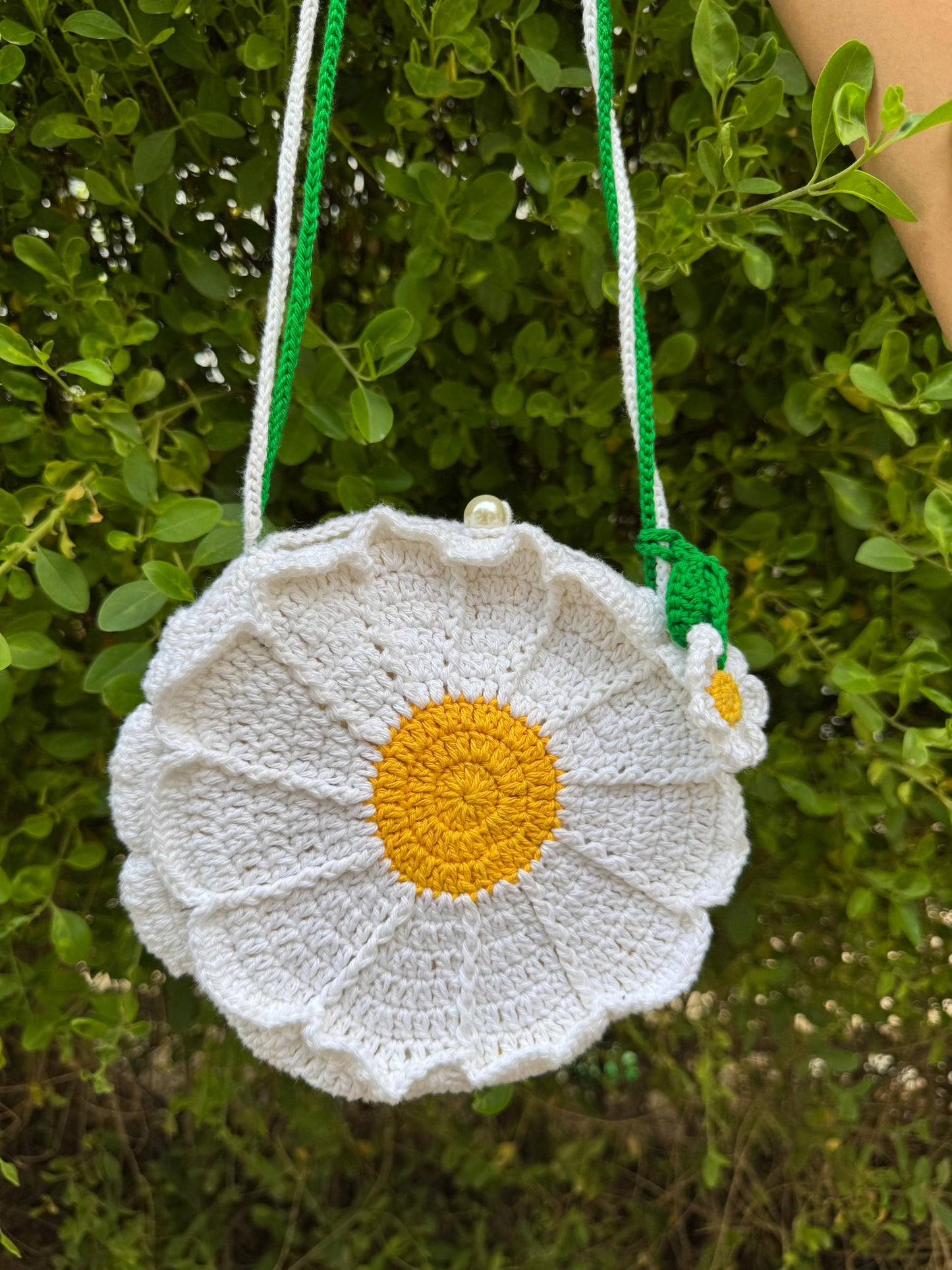 Daisy Flower Small Sling Bag – White