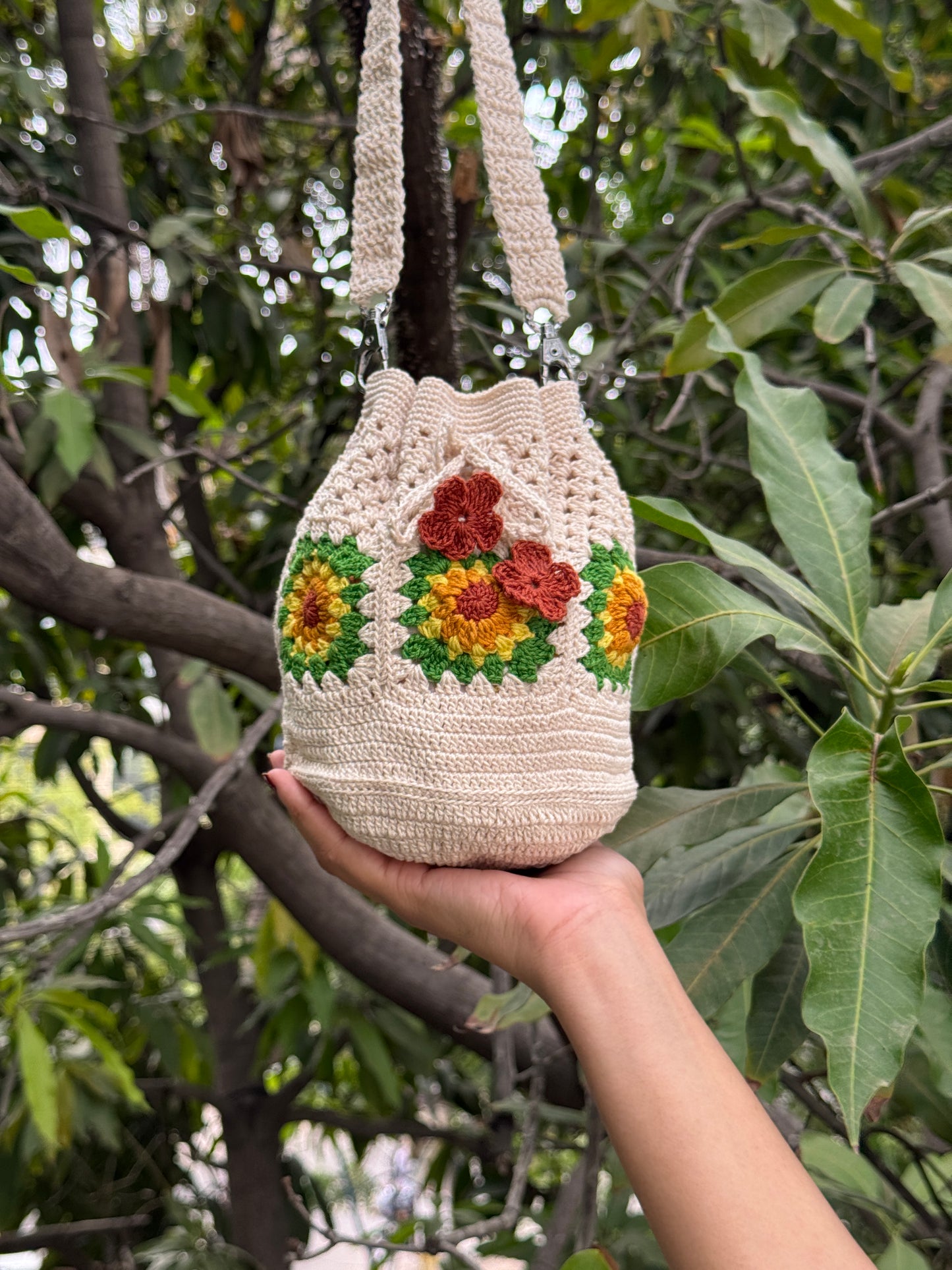 Potli – Off White Crochet Bag with Sunflower Design